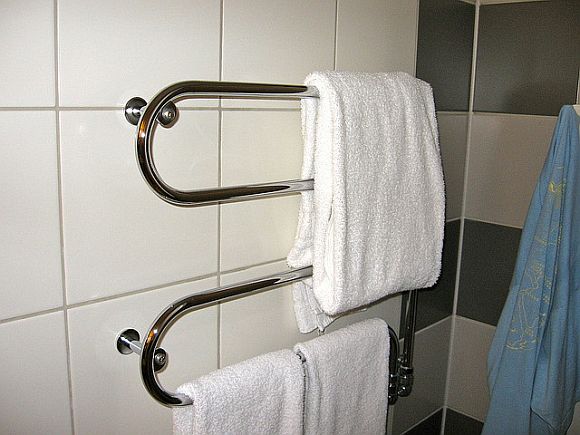 HeatedTowelRack.jpg