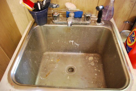 dirty-sink.jpg