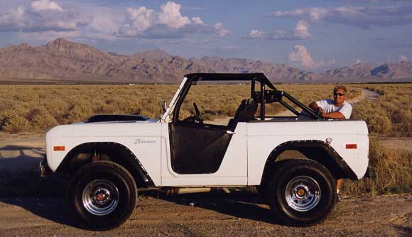 ford-bronco-1970.jpg