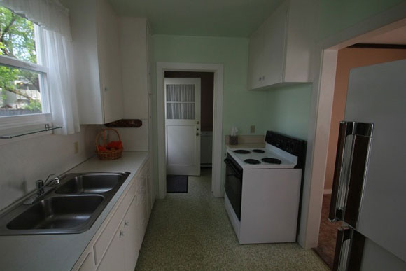 kitchen-before-countertops.jpg