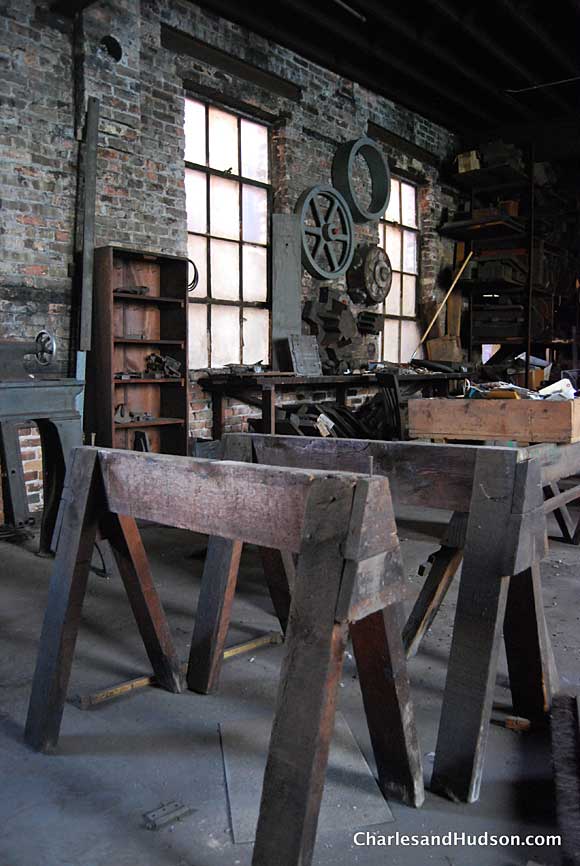 Inside a Chicago Woodshop - Untouched for 65 Years