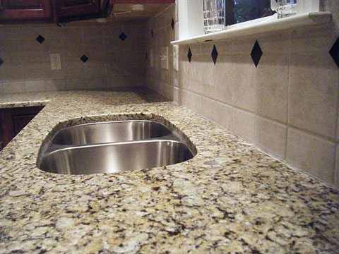 granite-kitchen-countertop