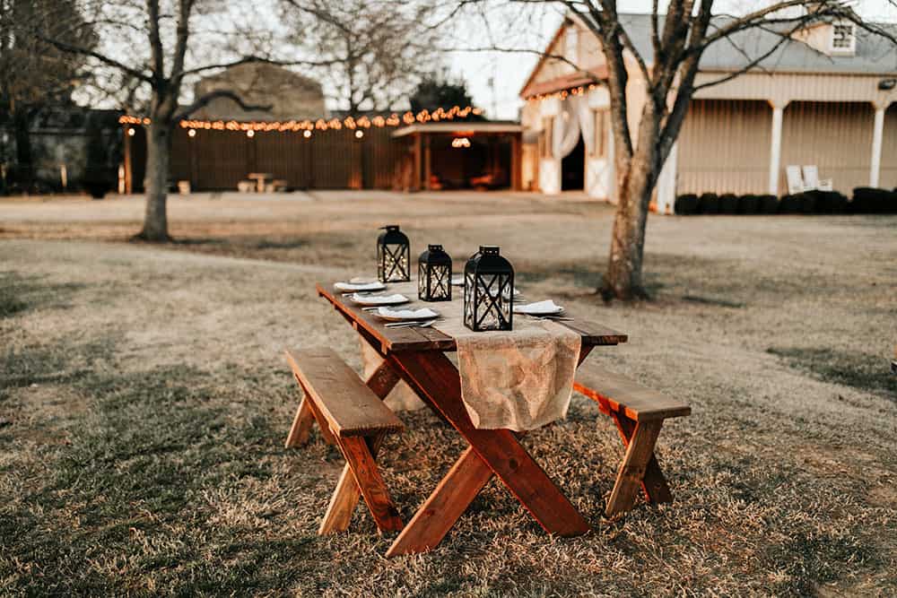 picnic table