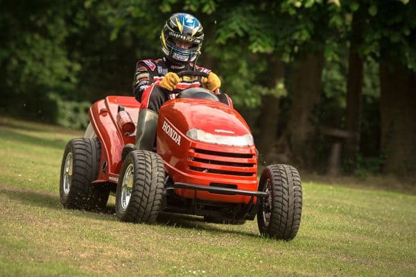 honda-mower-racer-driver