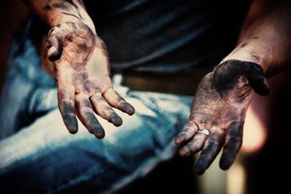 black-dirty-hands