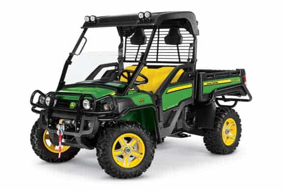 john-deere_XUV825i