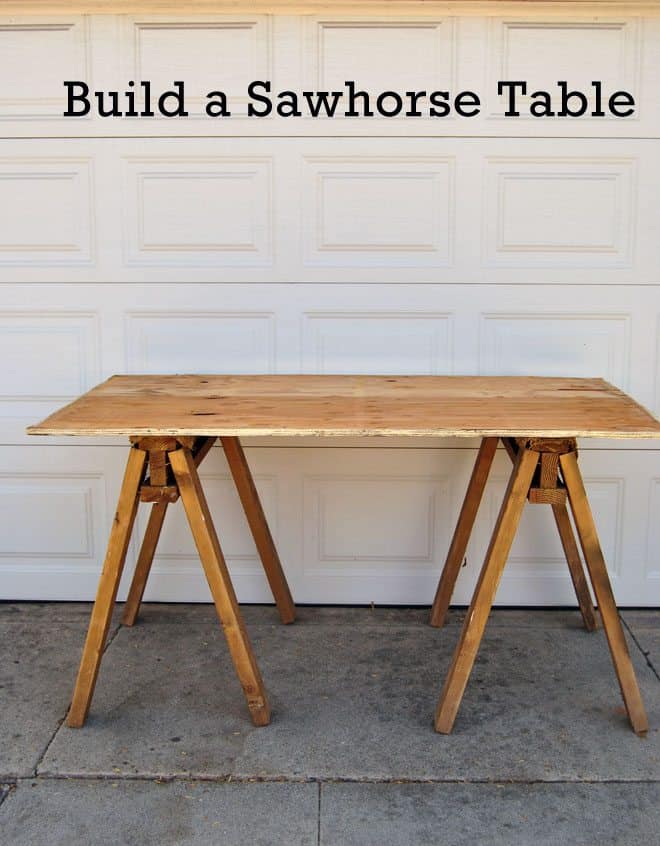 desk made with sawhorses