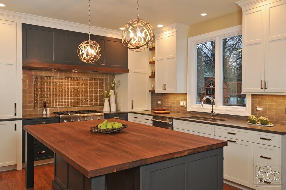 5 Reasons to Go for a Customized Kitchen Cabinet - IKONNI