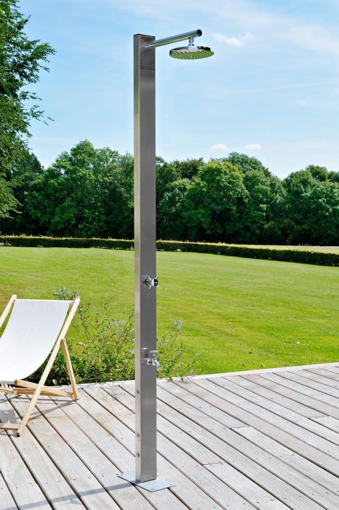 The Best Outdoor Showers