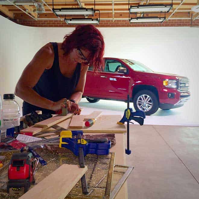 GMC-DIY-Challenge-Laura-Dahl-sanding