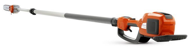 Husqvarnas professional battery pole saw 536LiPT5