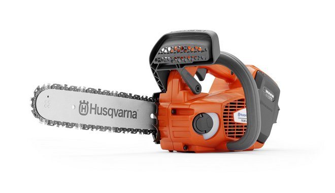 Husqvarnas professional battery top handle chainsaw T536Li XP