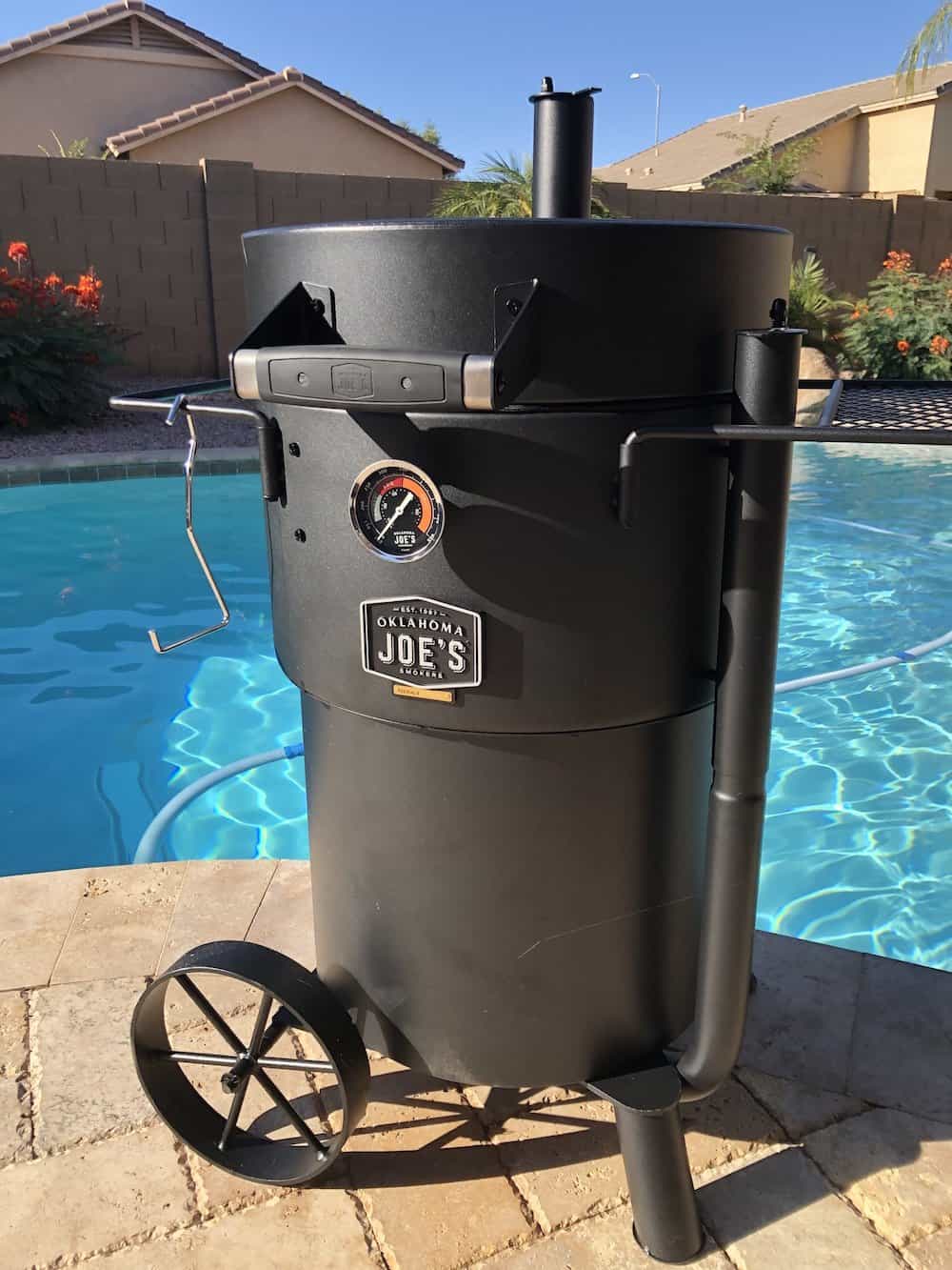 Oklahoma joe barrel smoker hotsell