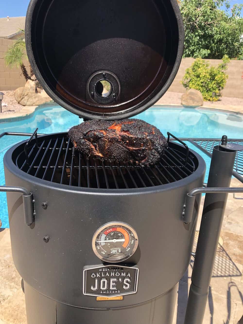 Oklahoma Joe S Bronco Drum Smoker Is Charcoal Smoking At It S Finest