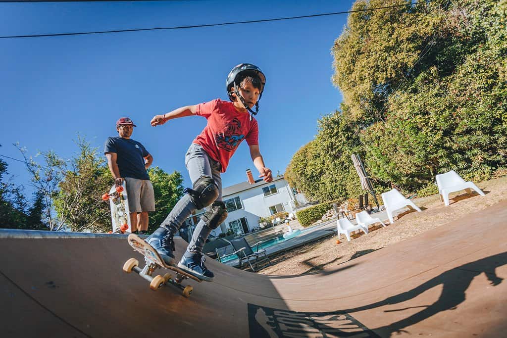 skate ramp