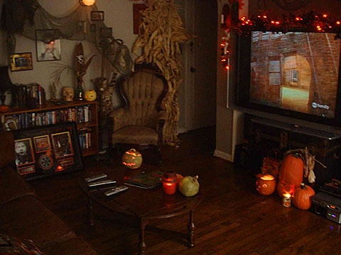 matthew gray gubler living room pumpkin