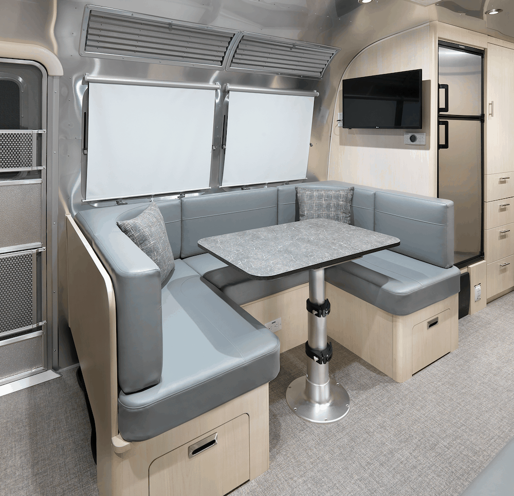 2021 Flying Cloud 30 Office Seattle Mist Dinette WEB