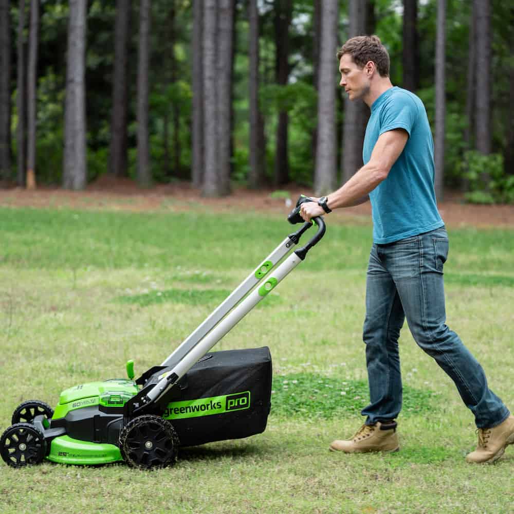 25inMower Greenworks 09