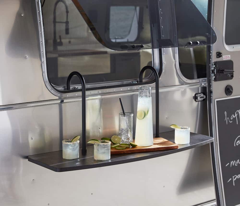 https://charlesandhudson.com/wp-content/uploads/2021/07/S21spAirstreamColab_Airstream_HangingBarLedge_V5_193X_MOCKUP_crop.jpg