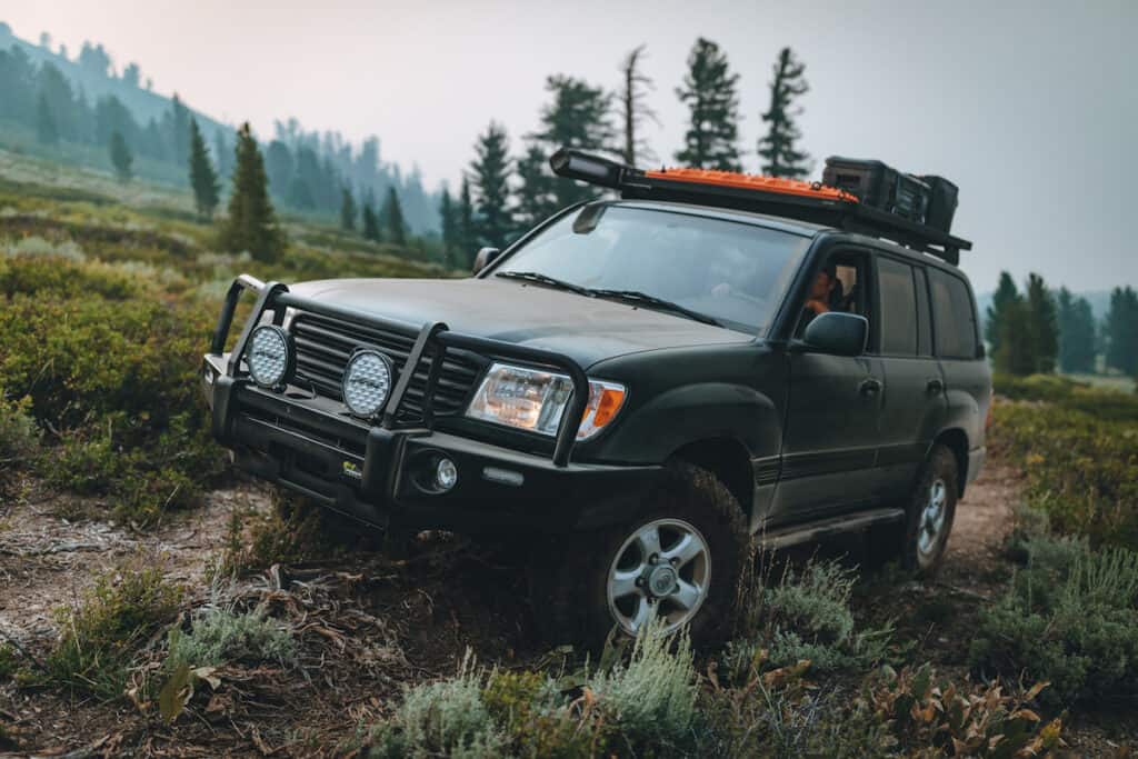 toyota land cruiser 100 series