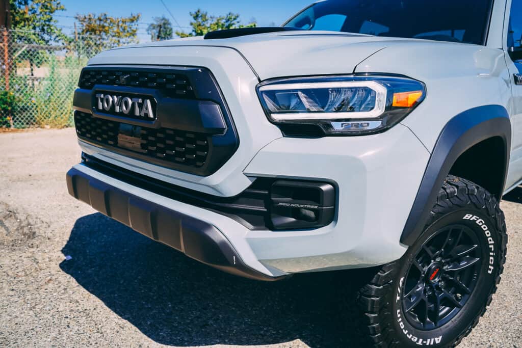 Toyota Tacoma TRD Pro Photos Interior Exterior 02