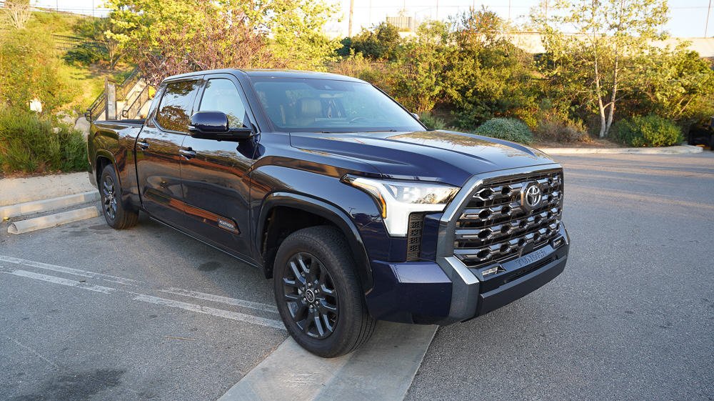 2022 Toyota Tundra Photos 03