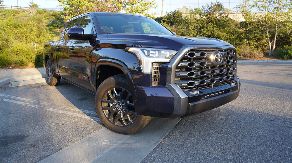 2022 Toyota Tundra Photos 46