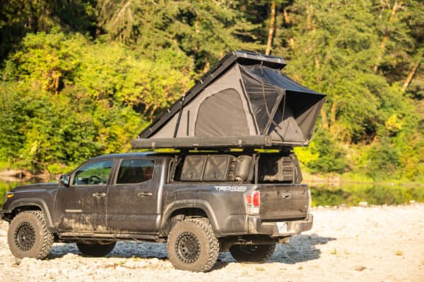 iKamper Wedge Rooftop Tent - The Blue Dot Voyager