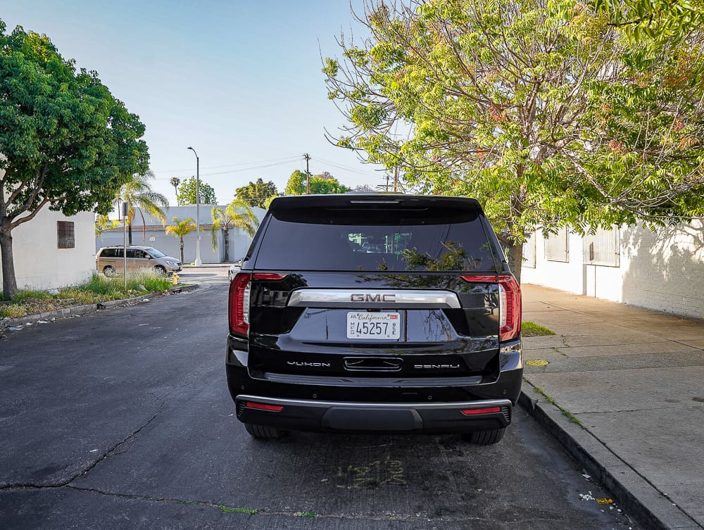 GMC Yukon Denali 20