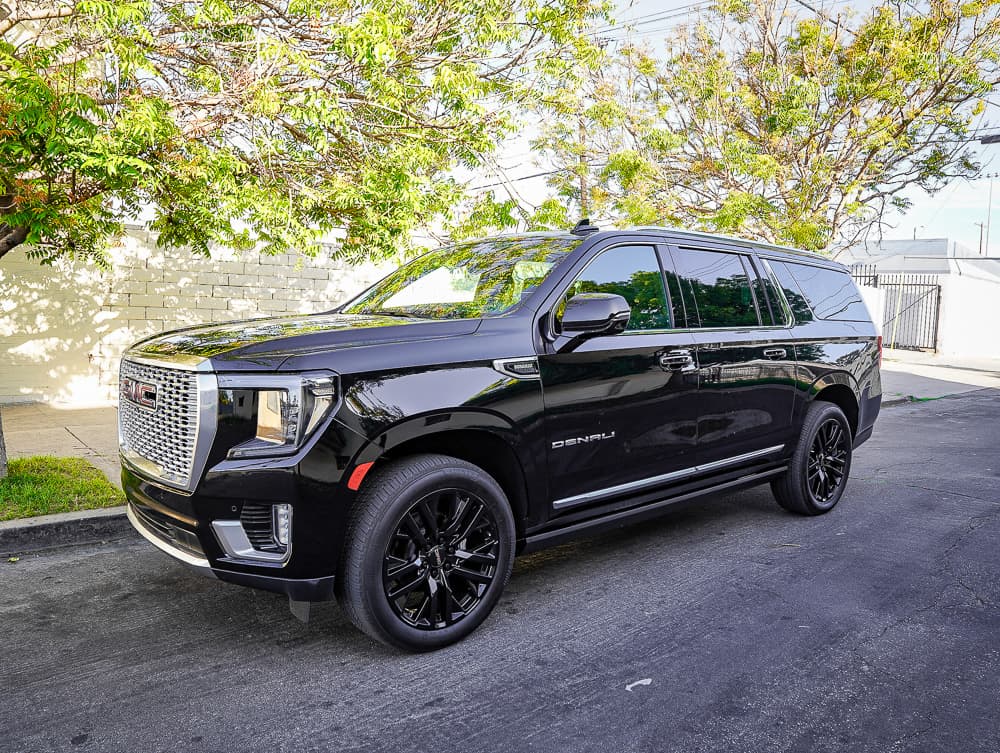 2022 GMC Yukon XL Denali is a Big and Bad SUV