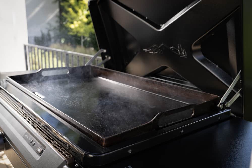 Traeger Flatrock Flat Top Grill - 1DFL42LLA