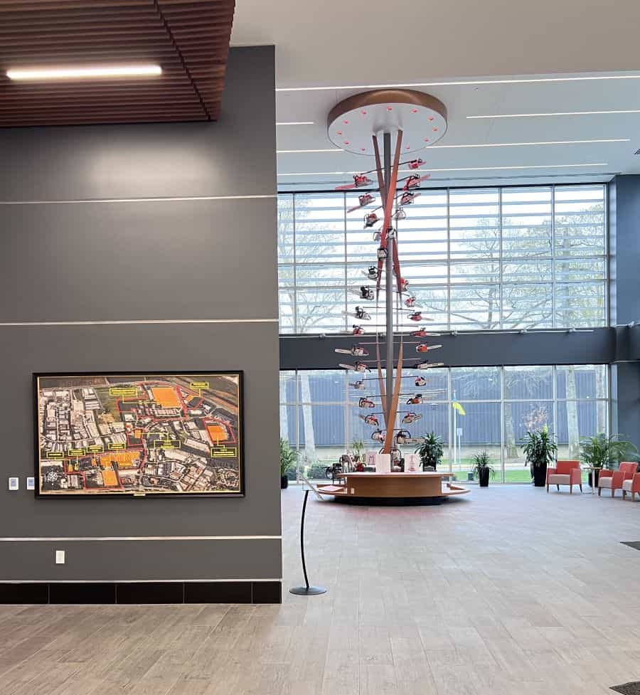 Lobby in the HeadQuarters