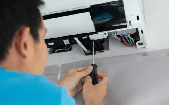 A Homeowner’s Guide to AC Repair, Installation, and Maintenance: How to Keep Your Air Conditioner Running Efficiently Year-Round 1 AC Repair