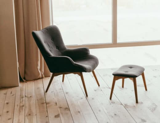 Best Ways to Incorporate Heirloom Furniture into Modern Homes 4 heirloom furniture
