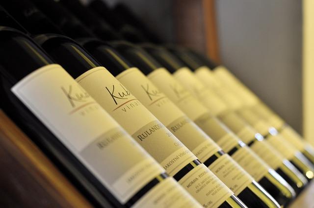Why More Florida Homeowners Are Adding Custom Wine Cellars to Their Homes 2 custom wine cellar at home