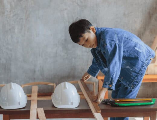 The Family Workshop: Creating a Space Where Kids Learn by Doing 94 kids learning in workshop