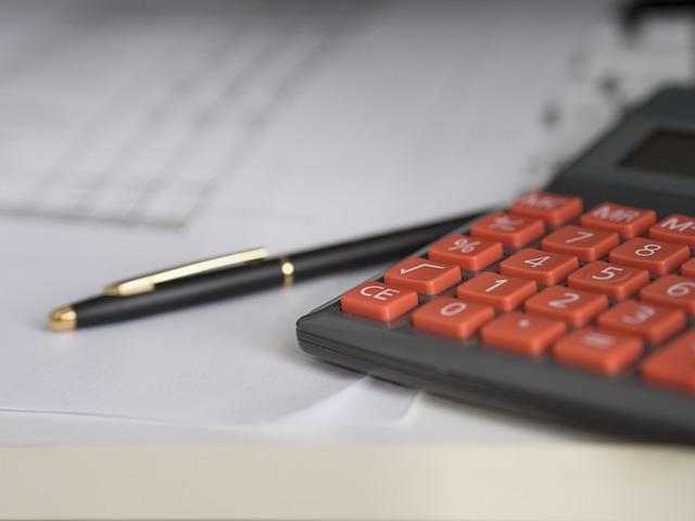 Separating Business and Personal Finances to Fund Bigger Home Projects 1 Separating Business and Personal Finances