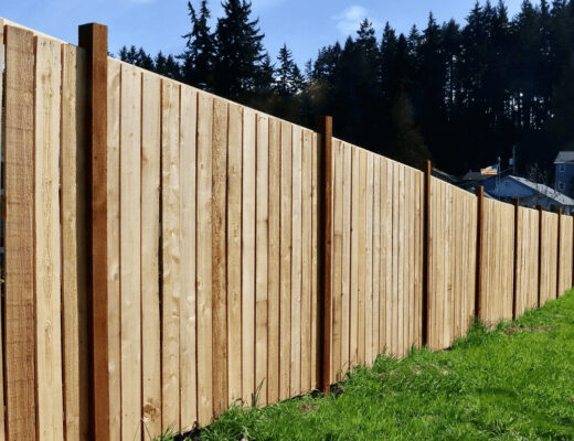 Timeless Wood Fence Ideas for Beautiful Outdoor Boundaries 19 Timeless Wood Fence Ideas