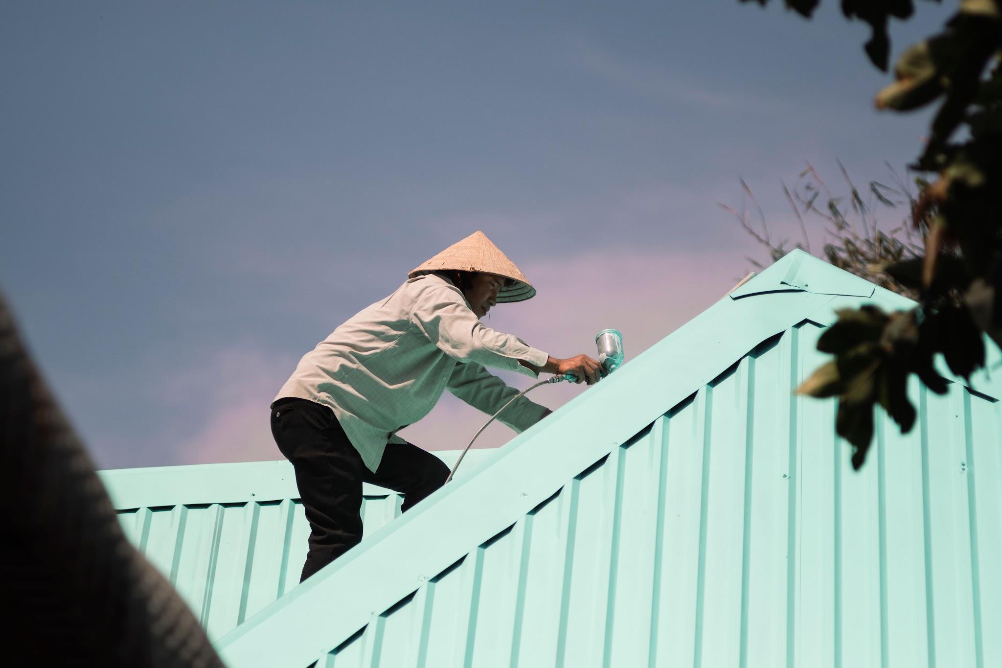 Essential Roof Maintenance Tips for Homeowners 2 Roof Maintenance