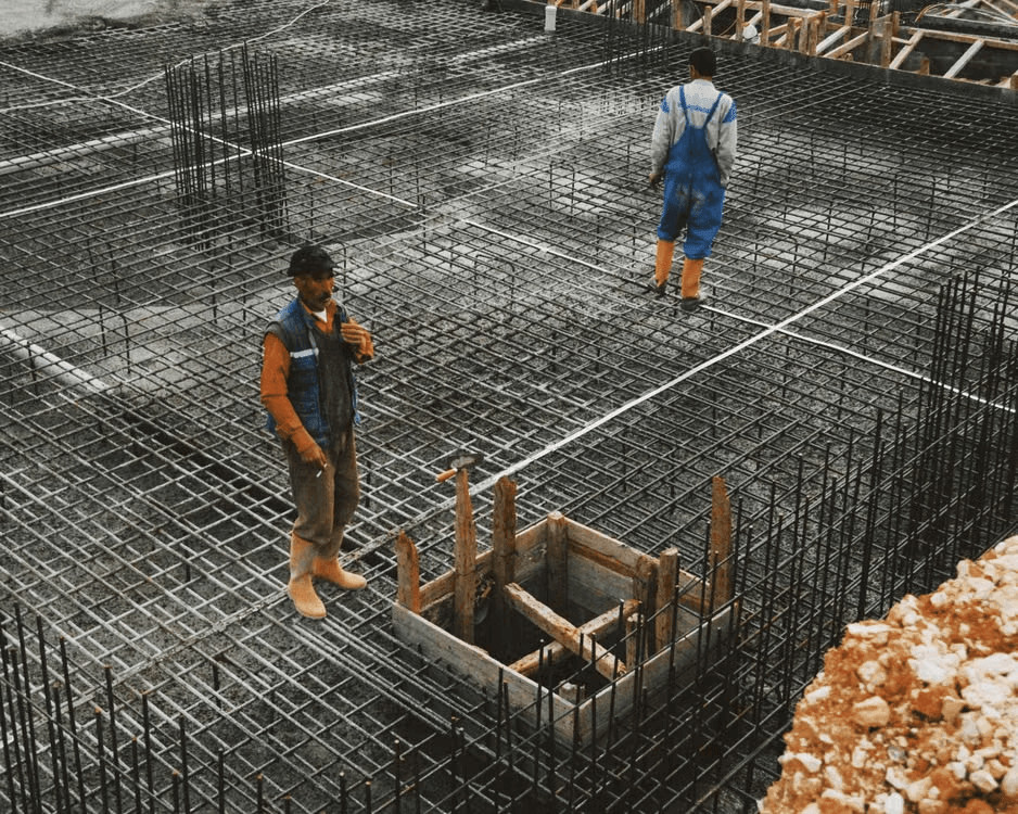 hiring concrete foundation contractors