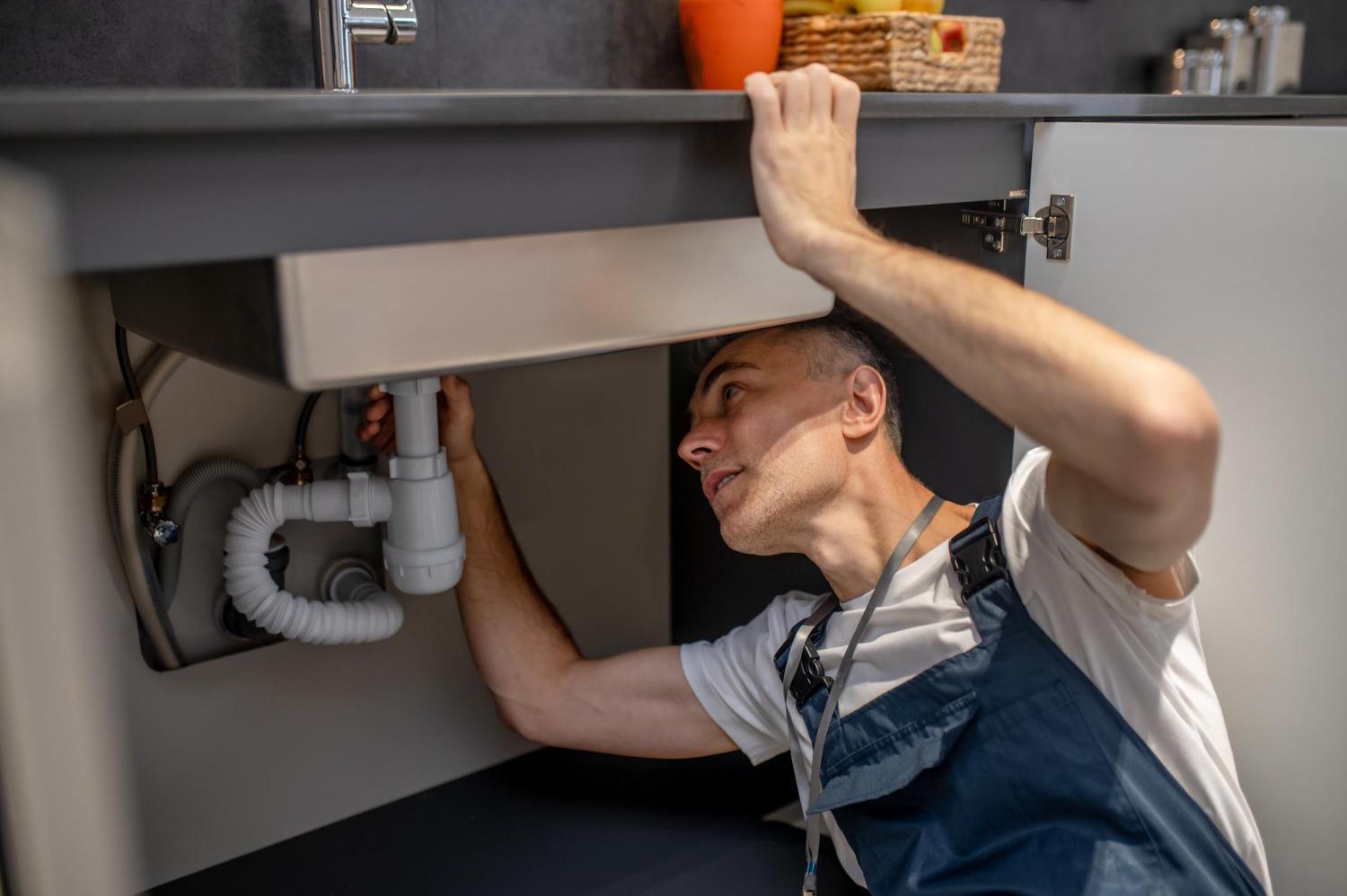 Warning Signs Your Home's Plumbing Needs Professional Attention 1 home plumbing