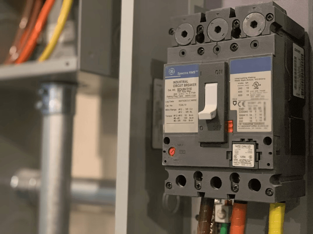 Electrical circuit box with wires