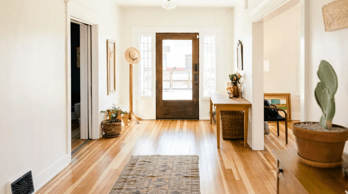 How to Get Ready to Sell a House 2 Interior of a house for sale