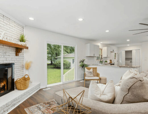 Choosing Comfortable, Durable Furniture for a Family Living Room
