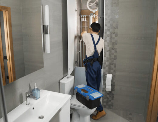3 Best Plumbers in Port Richey, FL Compared 1 Professional plumber standing in a bathroom next to
